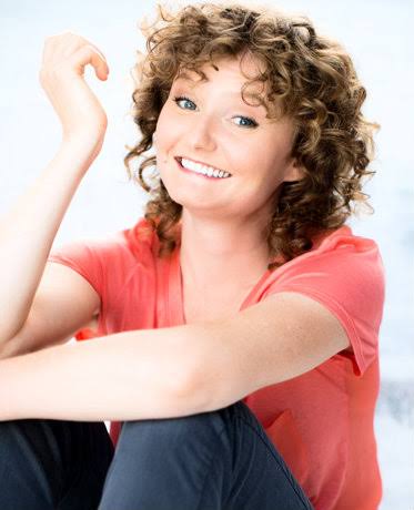 Kelly Metzger - Biography