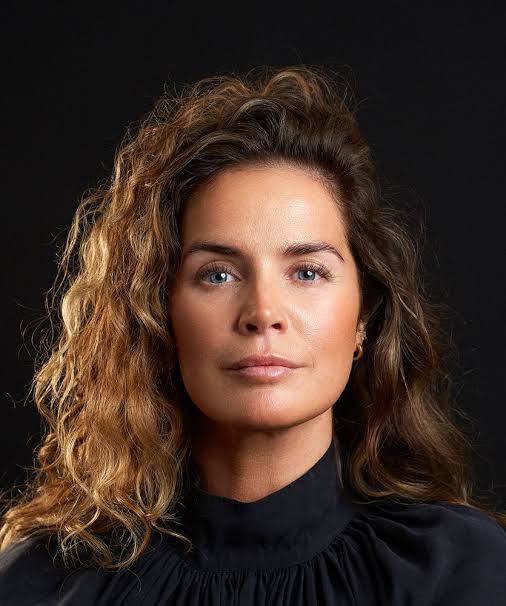 Lisa McAllister - Biography