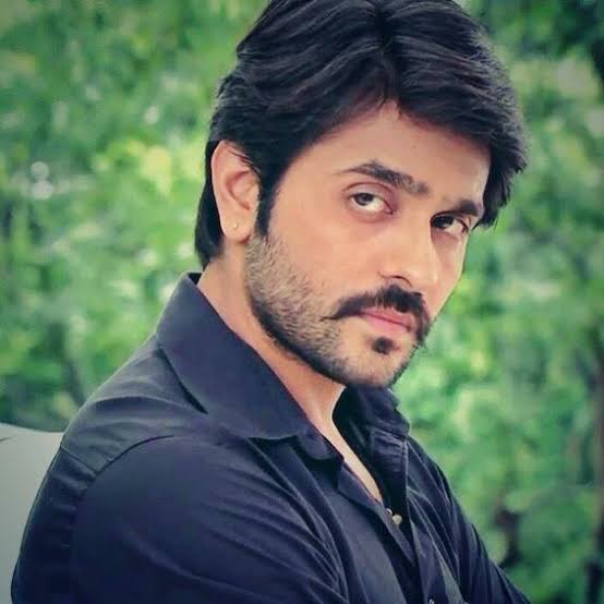 Ashish Sharma - Biography