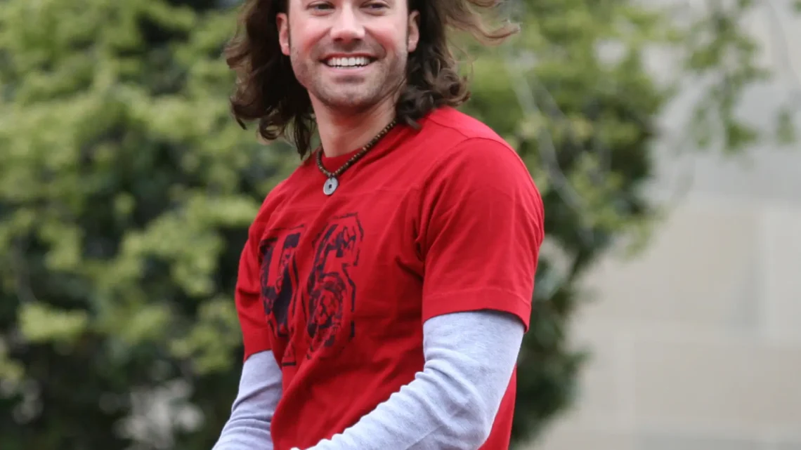 Ace Young Biography: Net Worth, Parents, Songs, American Idol, Wife, Age, Height, Awards, Movies, Personal Life