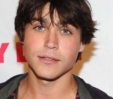 Logan Huffman Biography: Age, Height, Awards, Net Worth, Wife, Parents, Movies, Ethnicity