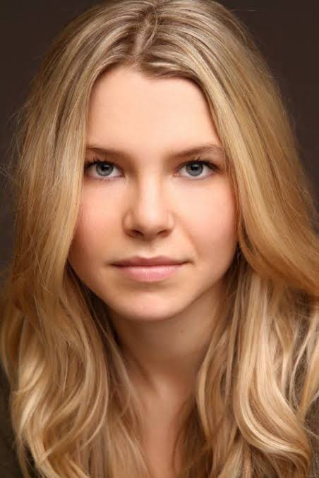 Basia A'Hern - Biography
