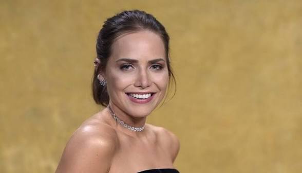 Letícia Colin Biography: Ex-Husband, Songs, Height, Net Worth, Ethnicity, Age, Movies, Awards