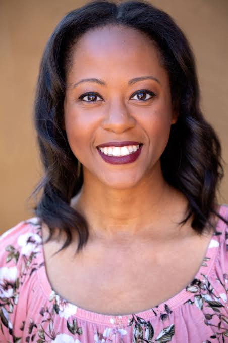 Dani Chambers - Biography