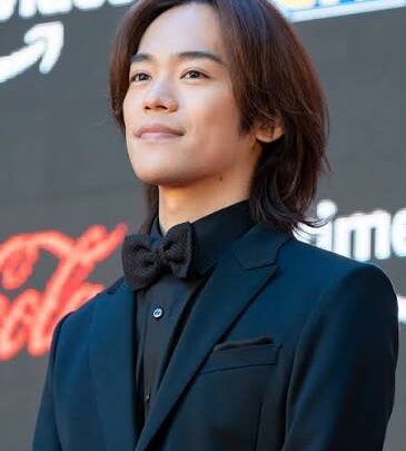 Kenshō Ono Biography: Ex-Wife, Net Worth, Height, Age, Awards, Ethnicity, Movies, Parents