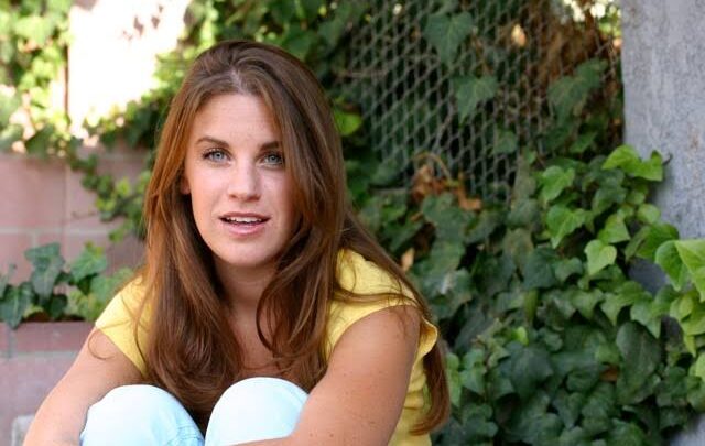 Emily Ann Lloyd Biography: Movies, Net Worth, Parents, Husband, Real Name, Age, Height, TV Shows, Awards