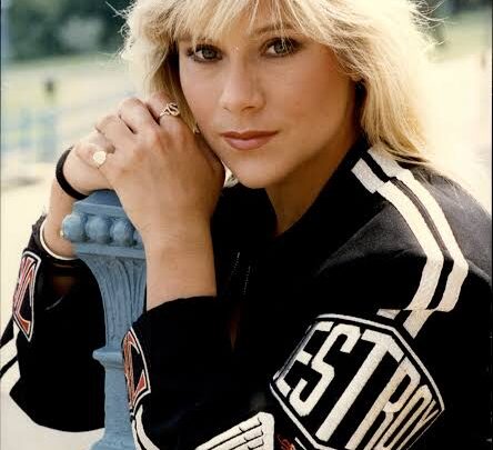 Sam Fox Biography: Net Worth, TV Shows, Height, Ethnicity, Age, Husband, Songs, Awards, Movies