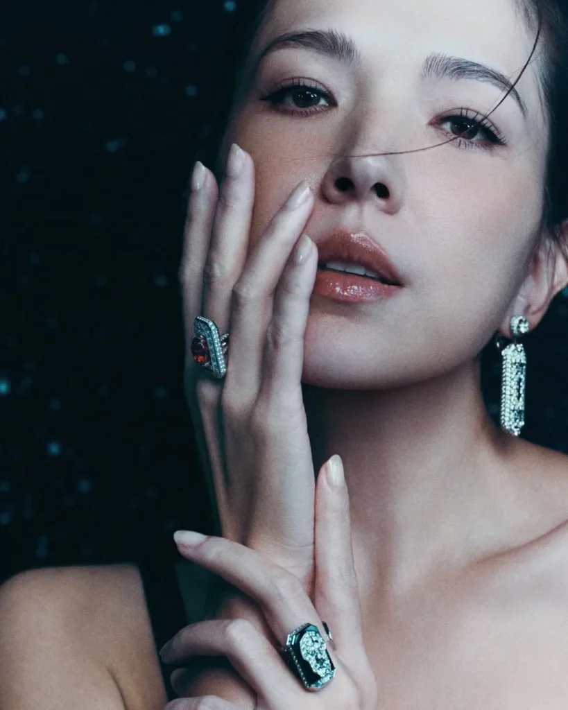 Hsu Wei ning - Biography
