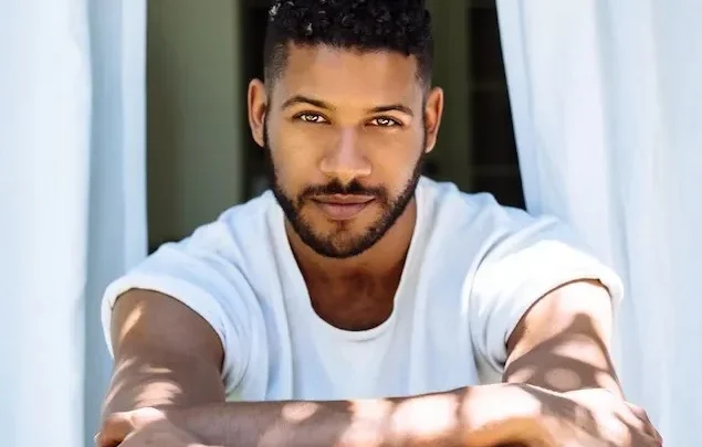 Jeffrey Bowyer-Chapman Biography: Modelling, Movies & TV Shows, Girlfriend, Age, Parents, Height, Net Worth, Instagram