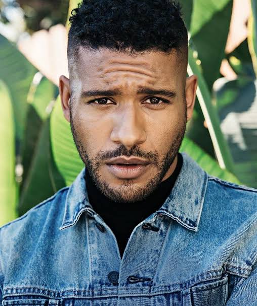 Jeffrey Bowyer-Chapman - Biography