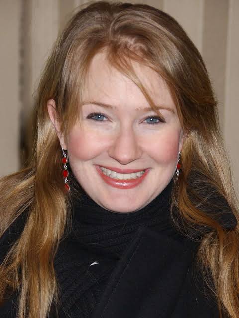 Halley Feiffer Biography: Husband, Siblings, Net Worth, Movies, TV Shows, Age, Parents, Books, Ethnicity