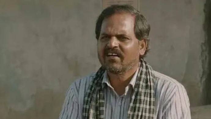Durgesh Kumar - Biography