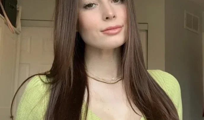 Logan Trevisan Biography: Husband, Net Worth, Parents, Ethnicity, Age, Movies, Awards