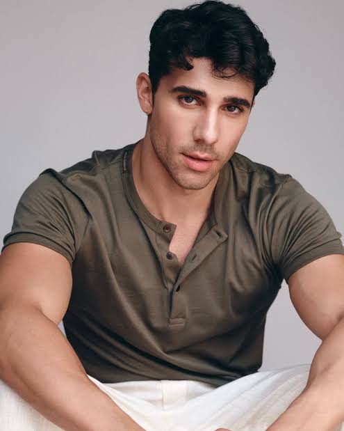 Rayan Ricci - Biography