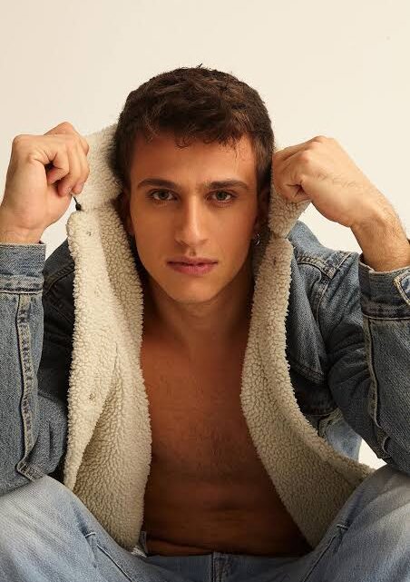 Nikolas Chalkiadakis Bio: Net Worth, Height, Ethnicity, Age, Movies, Girlfriend, Religion, Awards