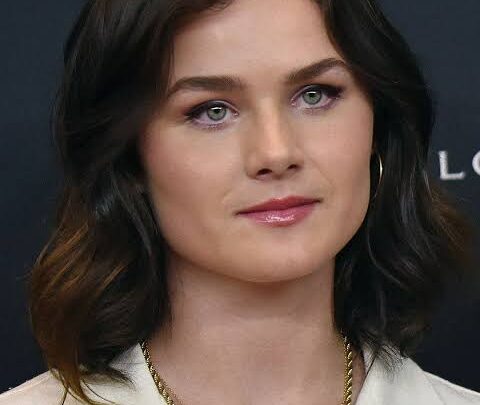 Seazynn Gilliland Bio: Net Worth, Twin Sister, Ethnicity, Age, Movies, Parents, TikTok, Boyfriend, Awards