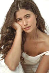 Isadora Cruz