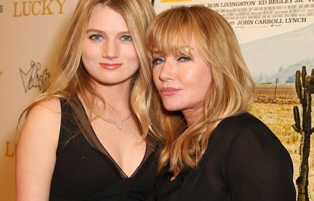 Rebecca De Mornay’s Daughter Veronica De Mornay-O’Neal Bio: Net Worth, Ethnicity, Movies, Parents, Age, Height, Siblings, Instagram
