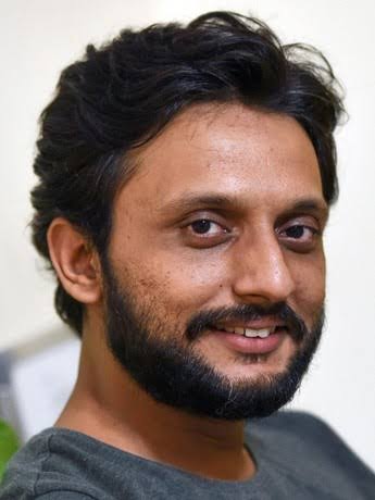 Mohammed Zeeshan Ayyub Biography: Age, Height, Net Worth, Wife, Awards, Daughter, Parents, Movies