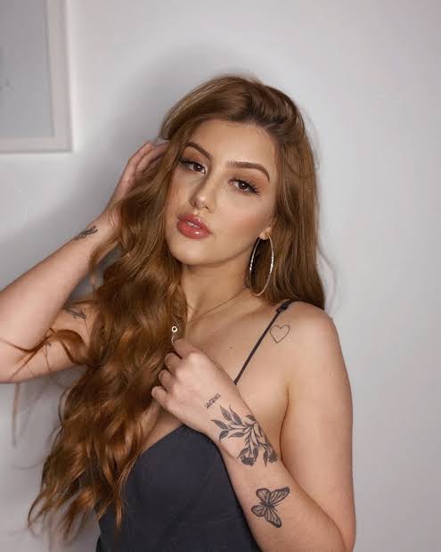 Sofia Oliveira Biography: Age, Net Worth, Ethnicity, Parents, Songs, YouTube, Boyfriend