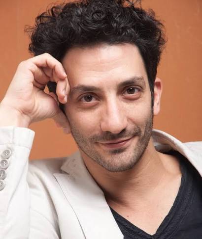 Juan Minujín Biography: Age, Height, Net Worth, Wife, Awards, Parents, Movies