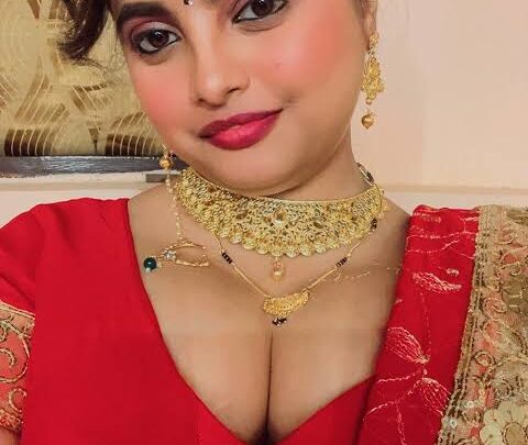 Smita Paul Biography: Age, Height, Boyfriend, Net Worth, Ethnicity, Movies, Religion, Awards, Parents