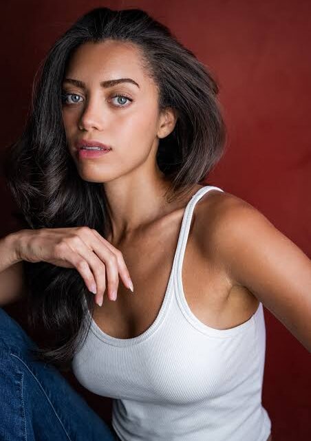 Kiara Barnes Biography: Age, Boyfriend, Height, Awards, Net Worth, Ethnicity, Movies, Songs
