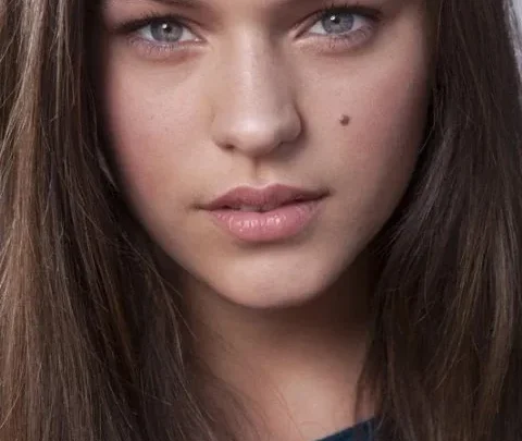 Alyssa Lynch Biography: Age, Height, Net Worth, Ex-Boyfriend, Ethnicity, Movies, Songs, Instagram