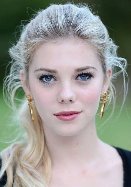 Claire Julien Biography: Age, Boyfriend, Awards, Height, Net Worth, Parents, Movies, Ethnicity