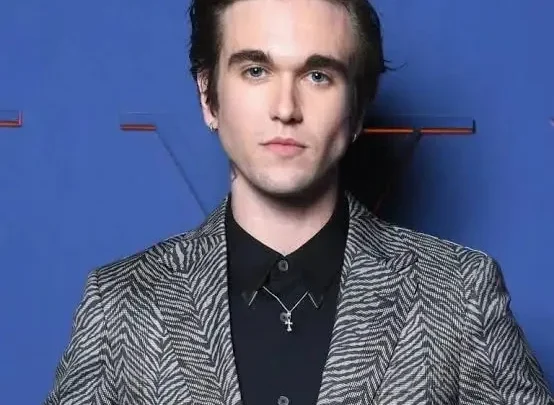 Daniel Day-Lewis’ Son Gabriel-Kane Day-Lewis Bio: Songs, Age, Movies, Height, Net Worth, Awards, Movies, Ethnicity, Girlfriend
