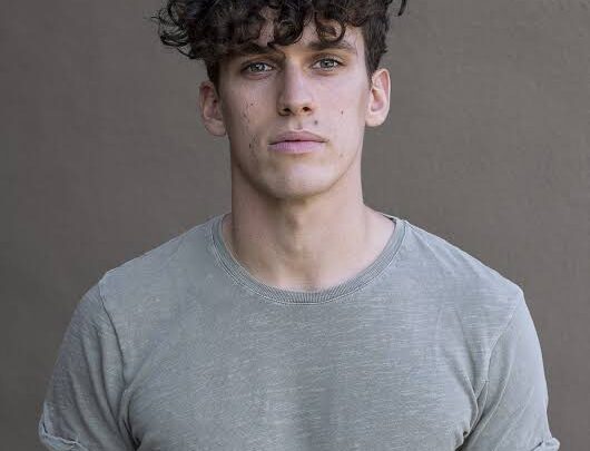 Sam Vartholomeos Biography: Awards, Movies, Ethnicity, Net Worth, Height, Age, Religion, Girlfriend