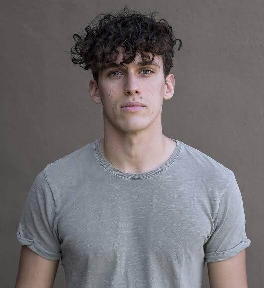 Sam Vartholomeos Biography: Awards, Movies, Ethnicity, Net Worth, Height, Age, Religion, Girlfriend