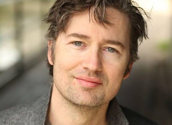Karl Geary Biography: Wife, Awards, Age, Net Worth, Books, Height, Parents, Movies
