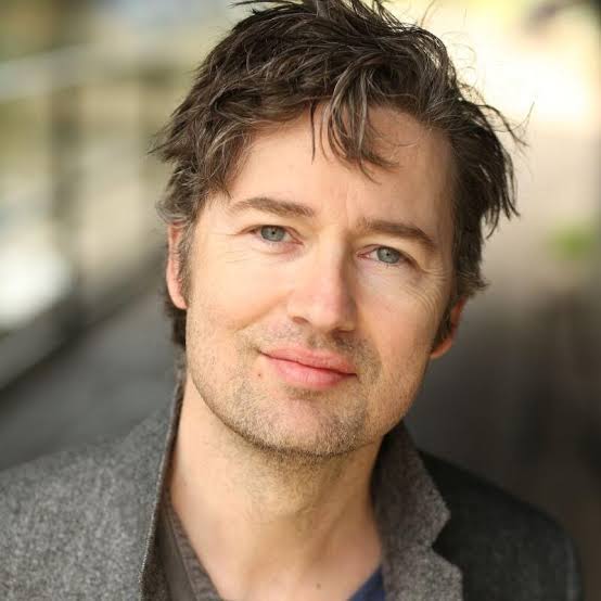 Karl Geary Biography: Wife, Awards, Age, Net Worth, Books, Height, Parents, Movies