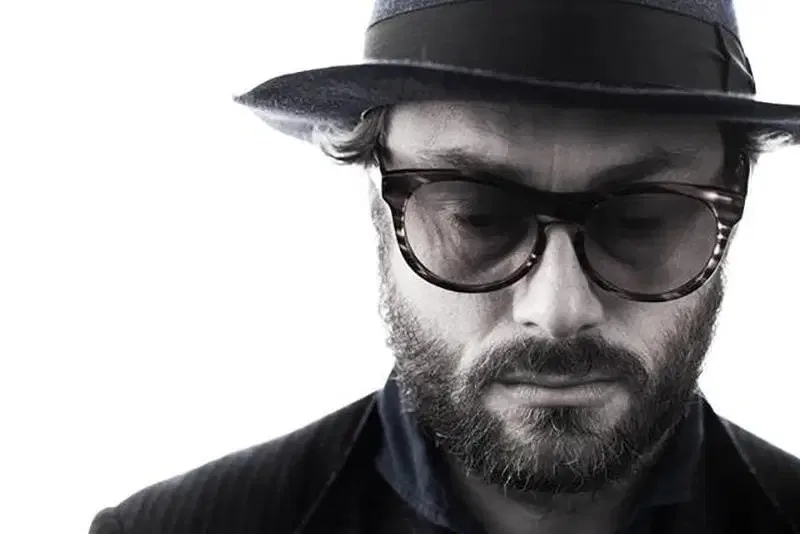 Royston Langdon - Biography