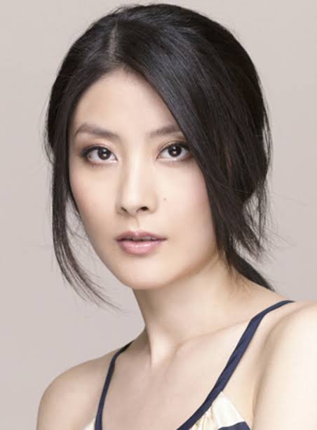 Kelly Chen Biography: Husband, Net Worth, Height, Age, Songs, Ethnicity, Children, Awards