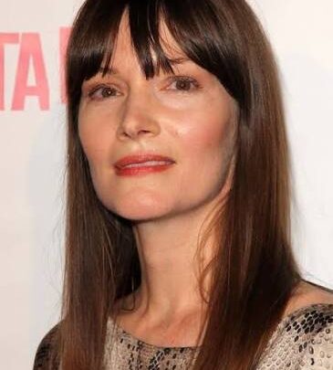 Annika Peterson Biography: Net Worth, Height, Instagram, Parents, Age, Movies, Children