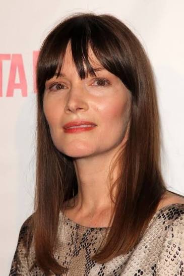 Annika Peterson Biography: Net Worth, Height, Instagram, Parents, Age, Movies, Children
