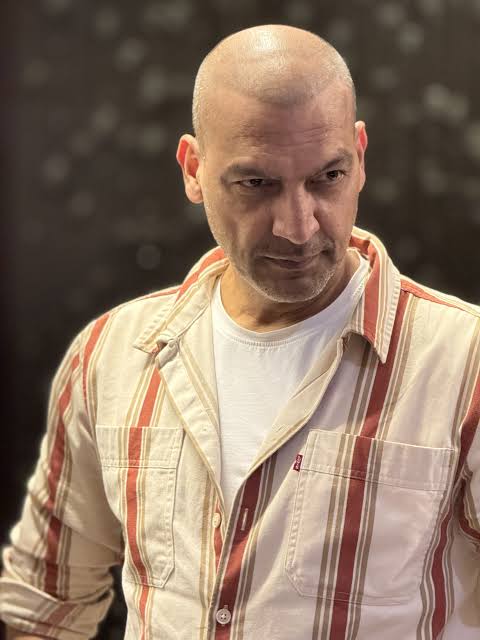 Manish Wadhwa Biography: Wife, Net Worth, Height, Age, Children, Movies, Ethnicity, Awards