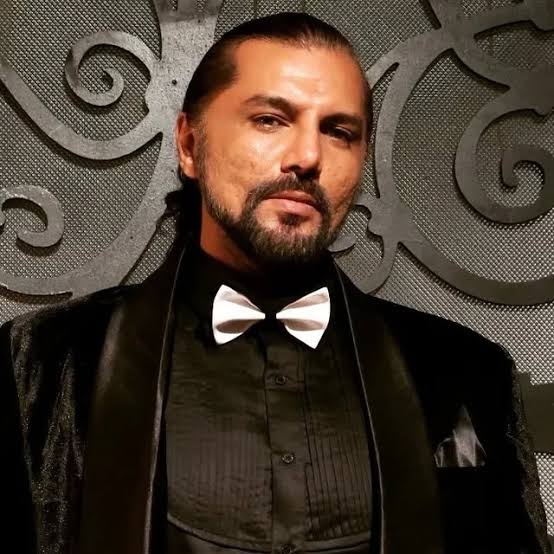 Chetan Hansraj Biography: Wife, Net Worth, Awards, Height, Parents, Age, Religion, Ethnicity