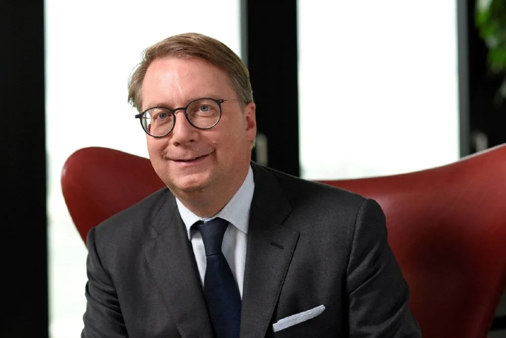 Gottfried Pflugbeil - Biography