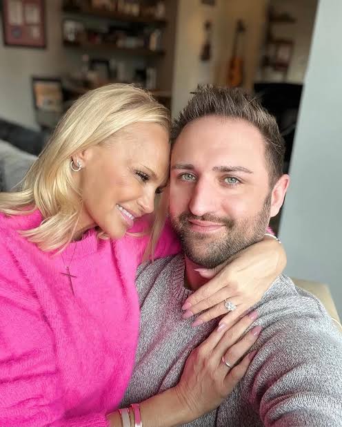 Josh Bryant Biography: Age, Height, Music Band, Net Worth, Wife, Parents, Songs, Religion