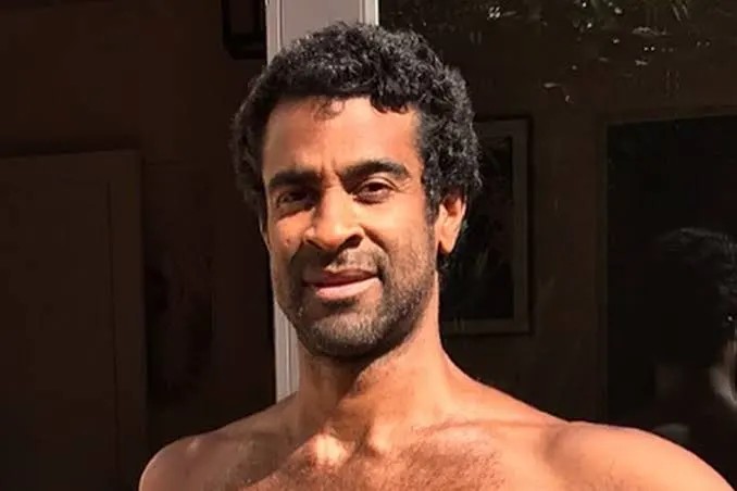 Obi Ndefo Biography: Age, Net Worth, Parents, Movies, Ethnicity, Wife, Awards, Death