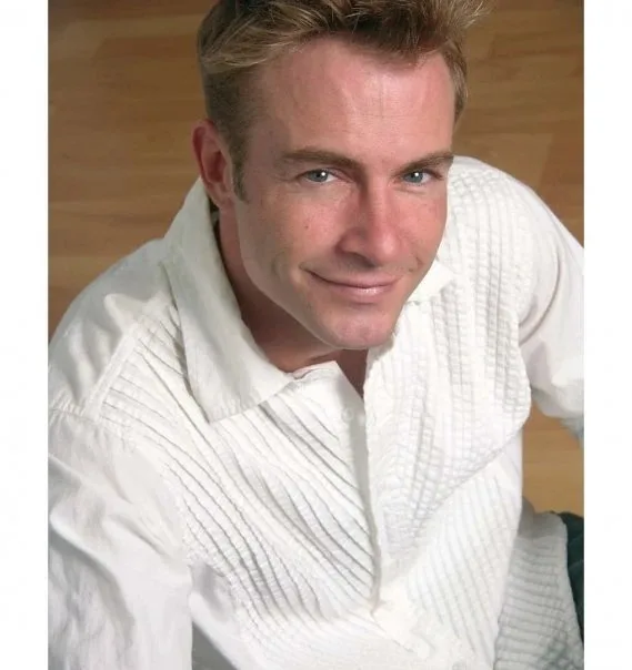 Dan Pelchat - Biography