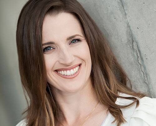 Emily Dunn Biography: Age, Height, Net Worth, Children, Movies, Ethnicity, Husband, Awards