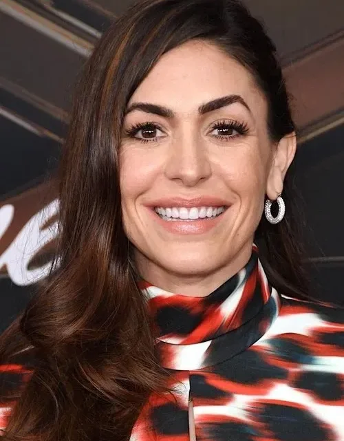 Natalia Córdova-Buckley Bio: Age, Height, Net Worth, Husband, Movies, Ethnicity, Parents