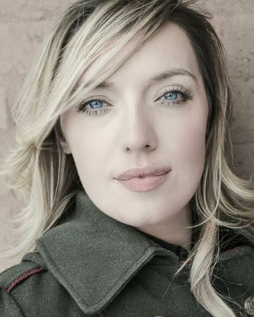 Joy McAvoy Biography: Age, Net Worth, Husband, Movies, Siblings, Religion, Ethnicity, Height