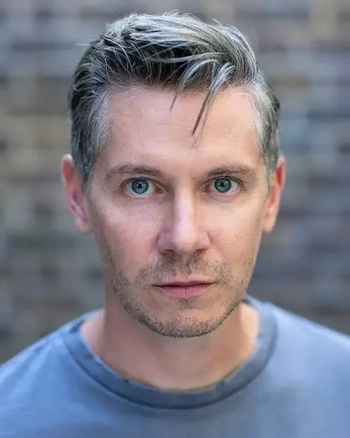 Karl Davies Biography: Age, Height, Net Worth, Ex-Girlfriend, Awards, Movies, Ethnicity, YouTube