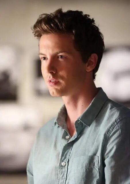 Erik Stocklin Biography: Age, Net Worth, Wife, Height, Ethnicity, Movies, Religion, Awards