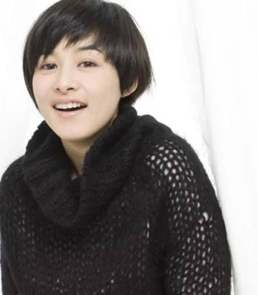 Kang Hye-jung Biography: Age, Height, Net Worth, Husband, Awards, Movies, Ethnicity